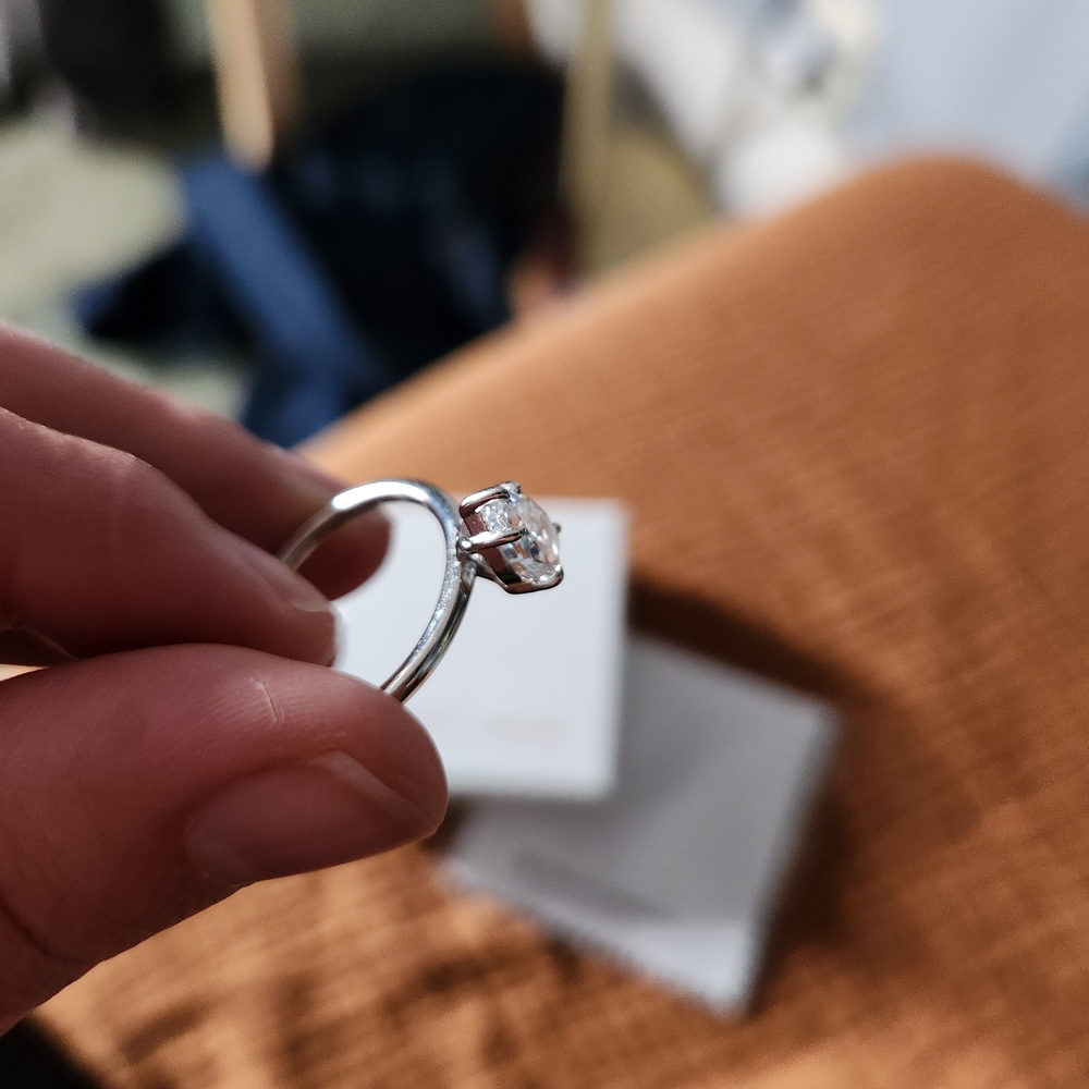 Pear-cut Solitaire Ring - Picture 4 of 5